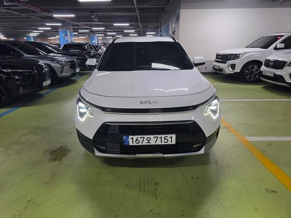 Kia Niro — фото 1