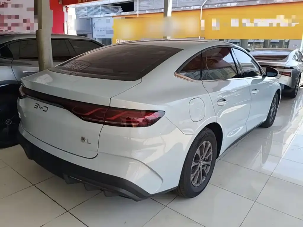 BYD Qin L — фото 7