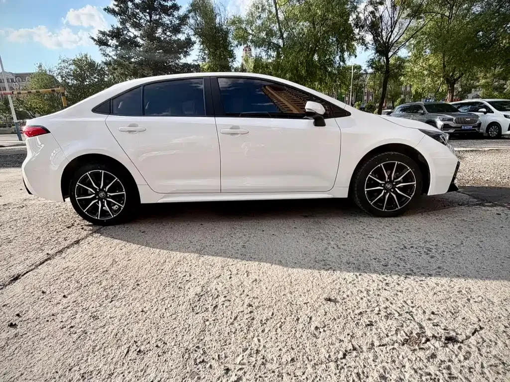 Toyota Levin — фото 10