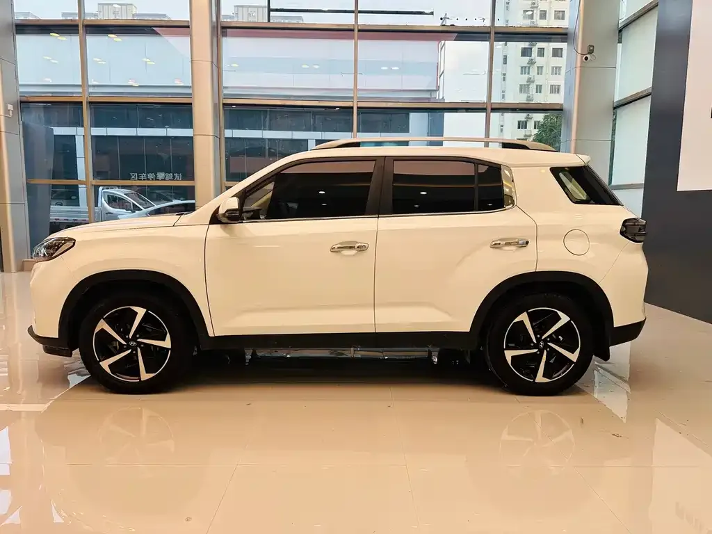 Hyundai ix35 2022 из CN, фото 3