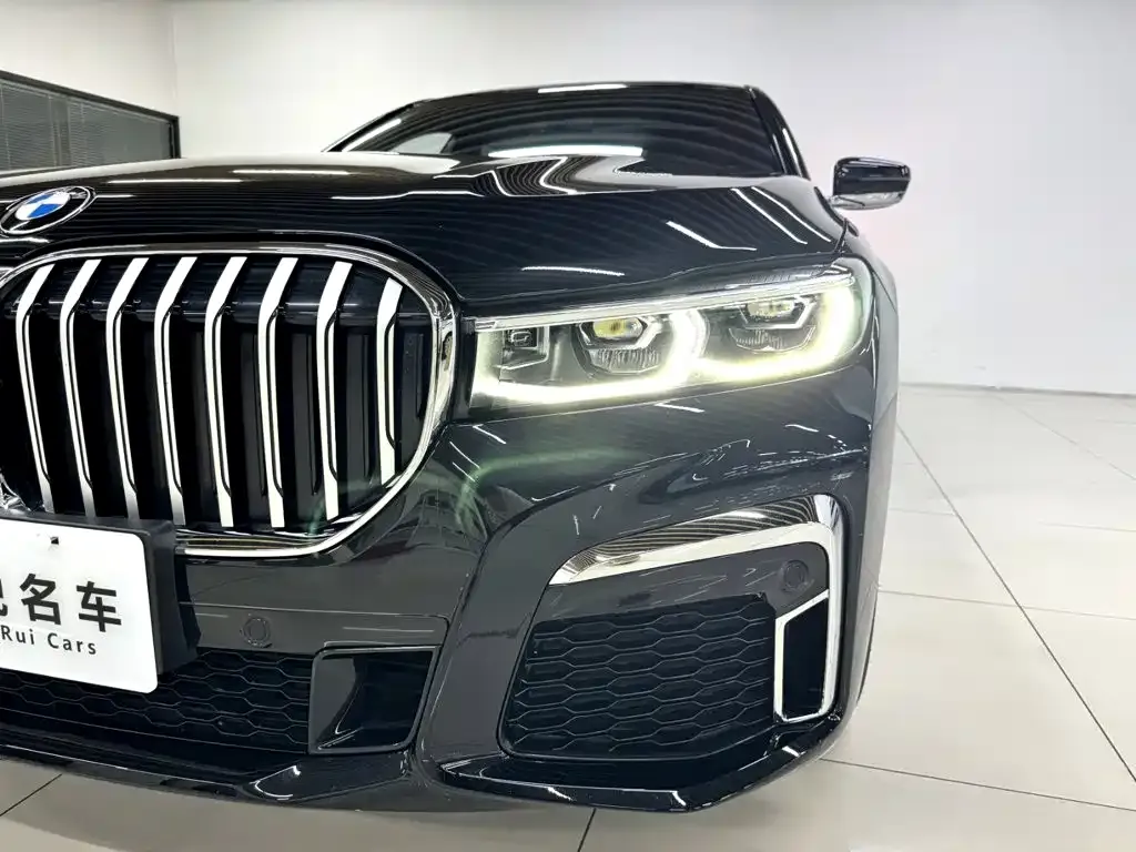 BMW 7 Series 2021 из CN, фото 6