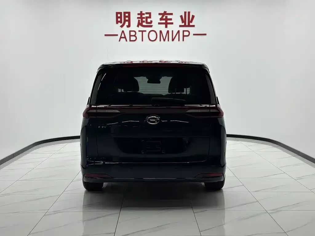 GAC Motor Trumpchi M6 — фото 2