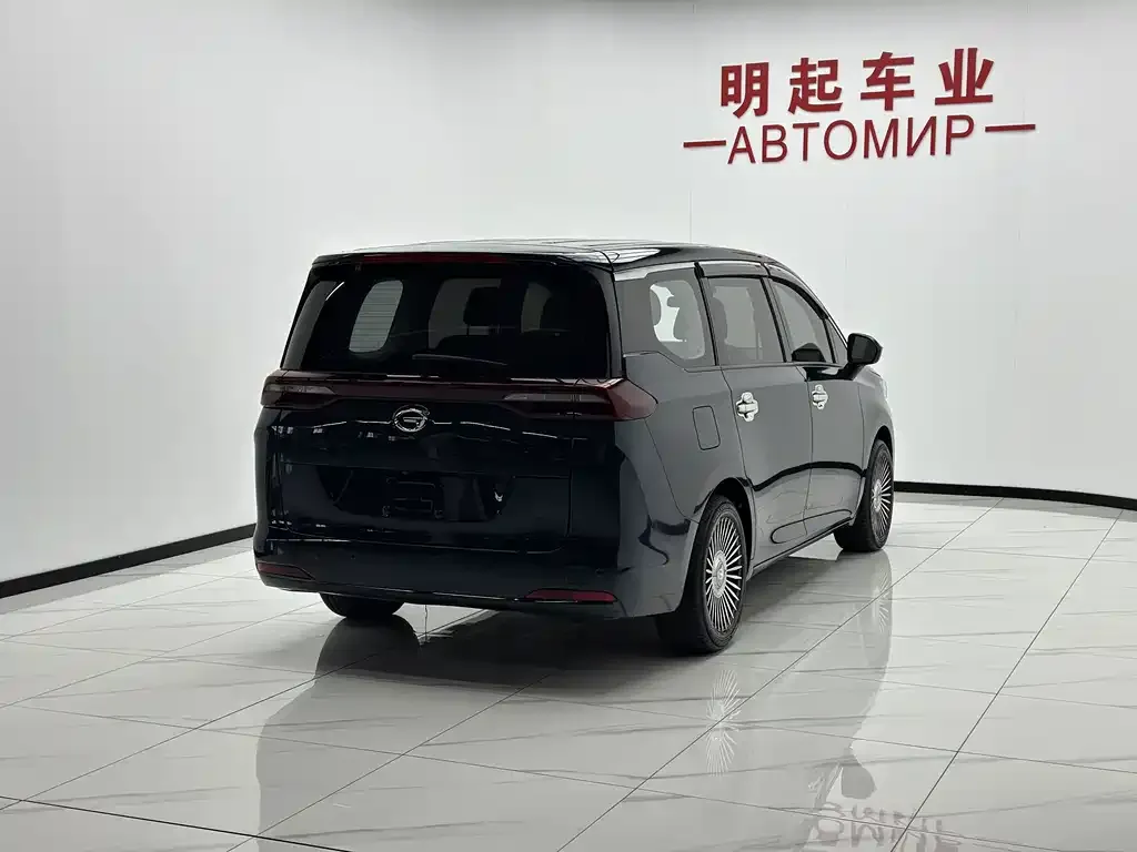 GAC Motor Trumpchi M6 — фото 5