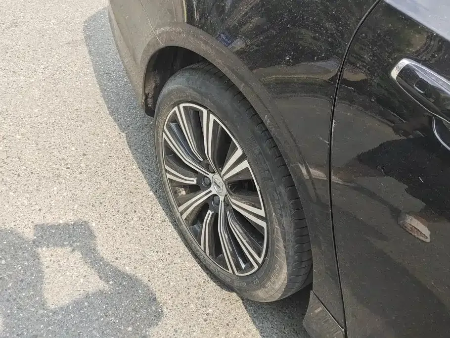 Volvo S90 — фото 10
