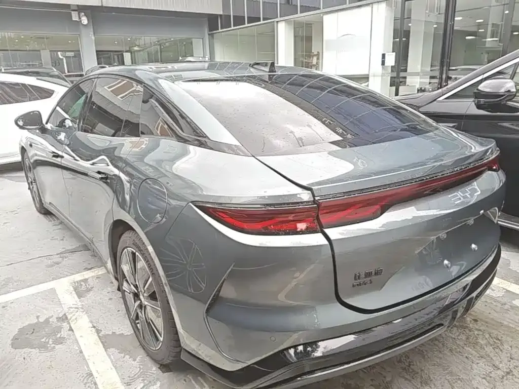 BYD Han L 2025 из CN, фото 8