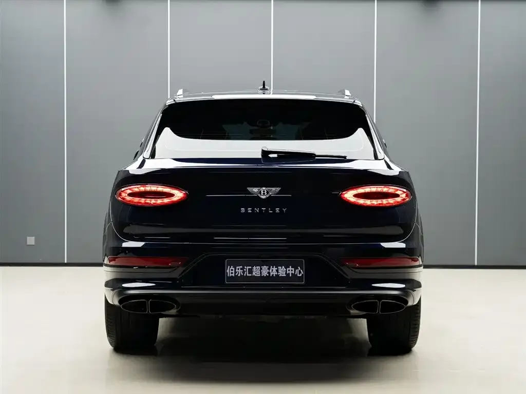 Bentley Bentayga — фото 3