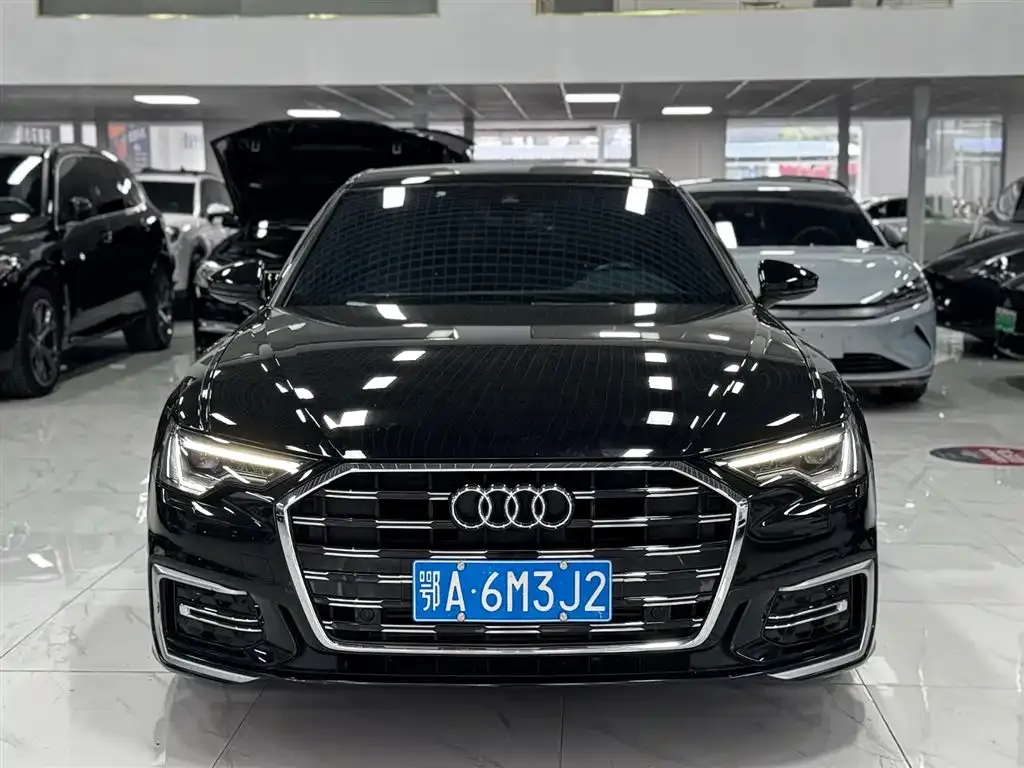 Audi A6L — фото 6