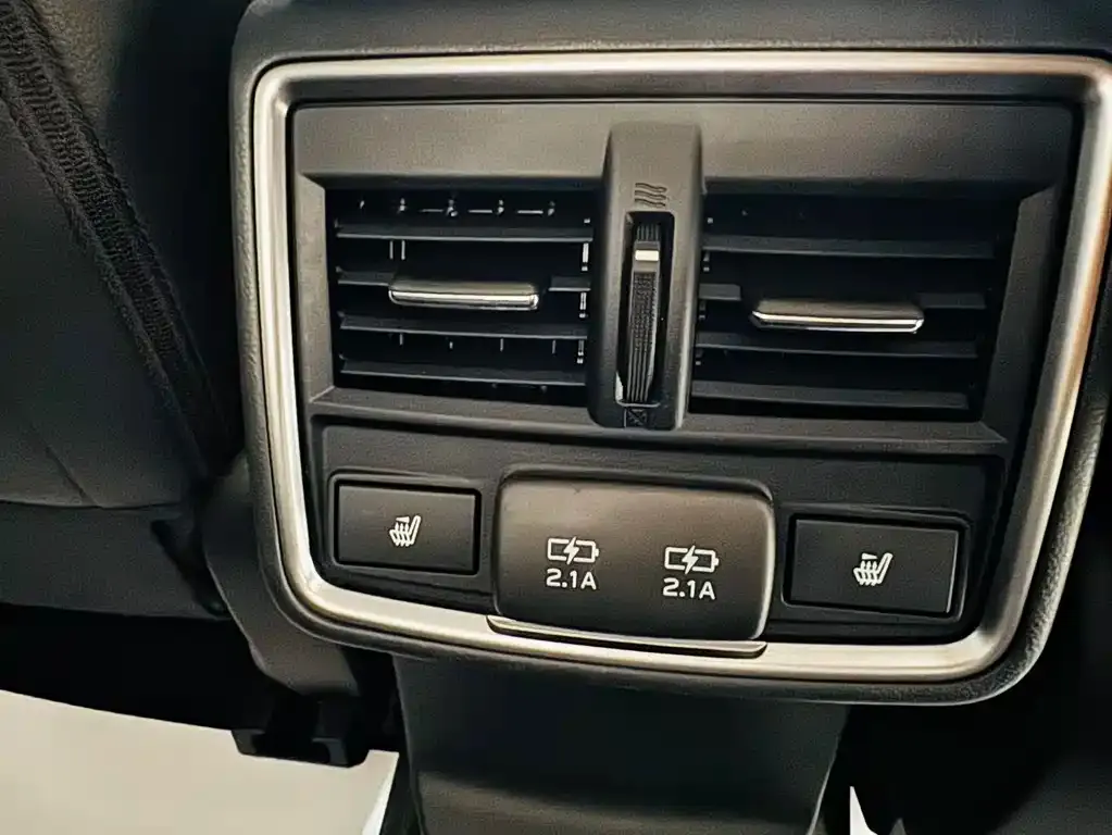 Subaru Forester — фото 6