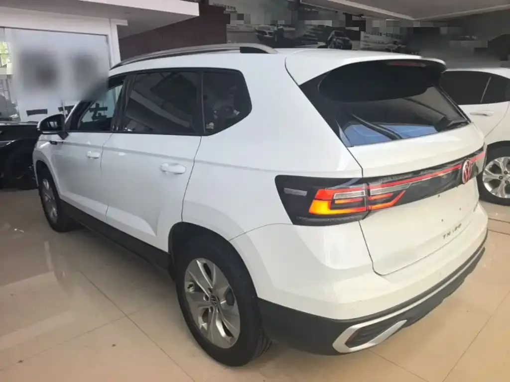 Volkswagen Tharu — фото 4
