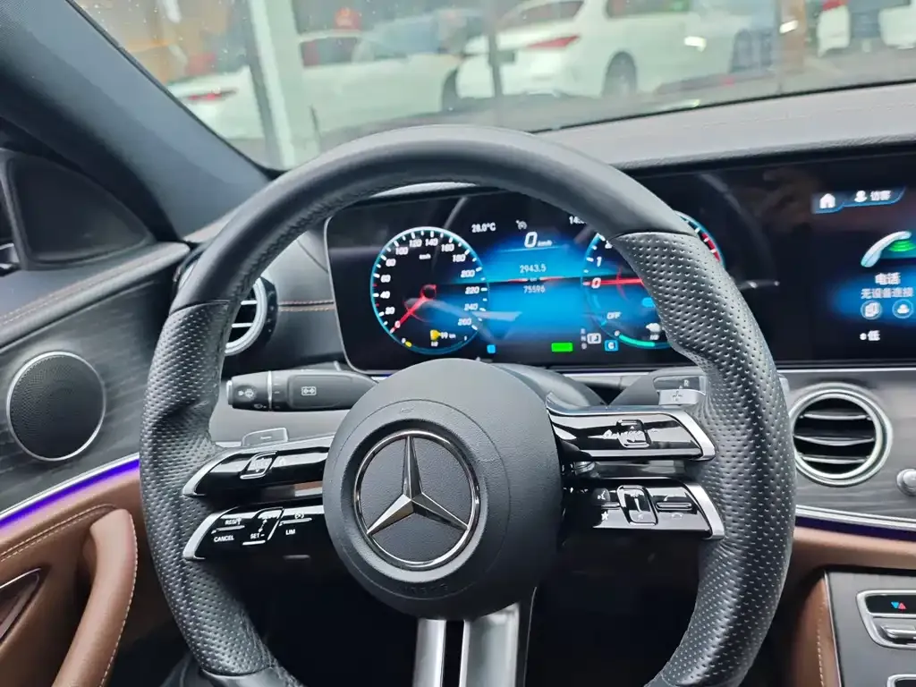Mercedes-Benz E-Class New Energy — фото 5