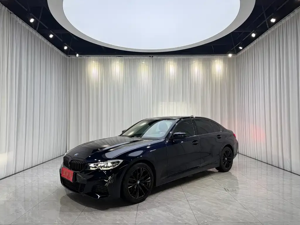 BMW 3 Series — фото 1