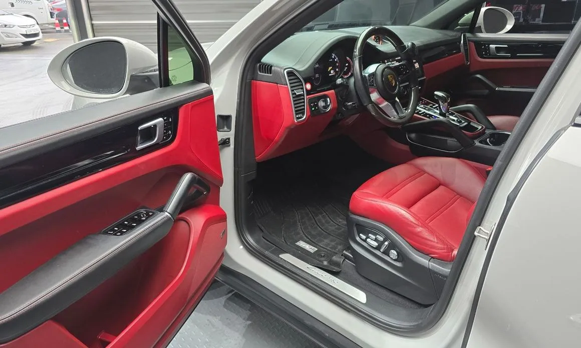 Porsche Cayenne 2021 из KR, фото 10