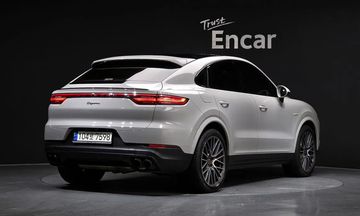 Porsche Cayenne 2021 из KR, фото 2