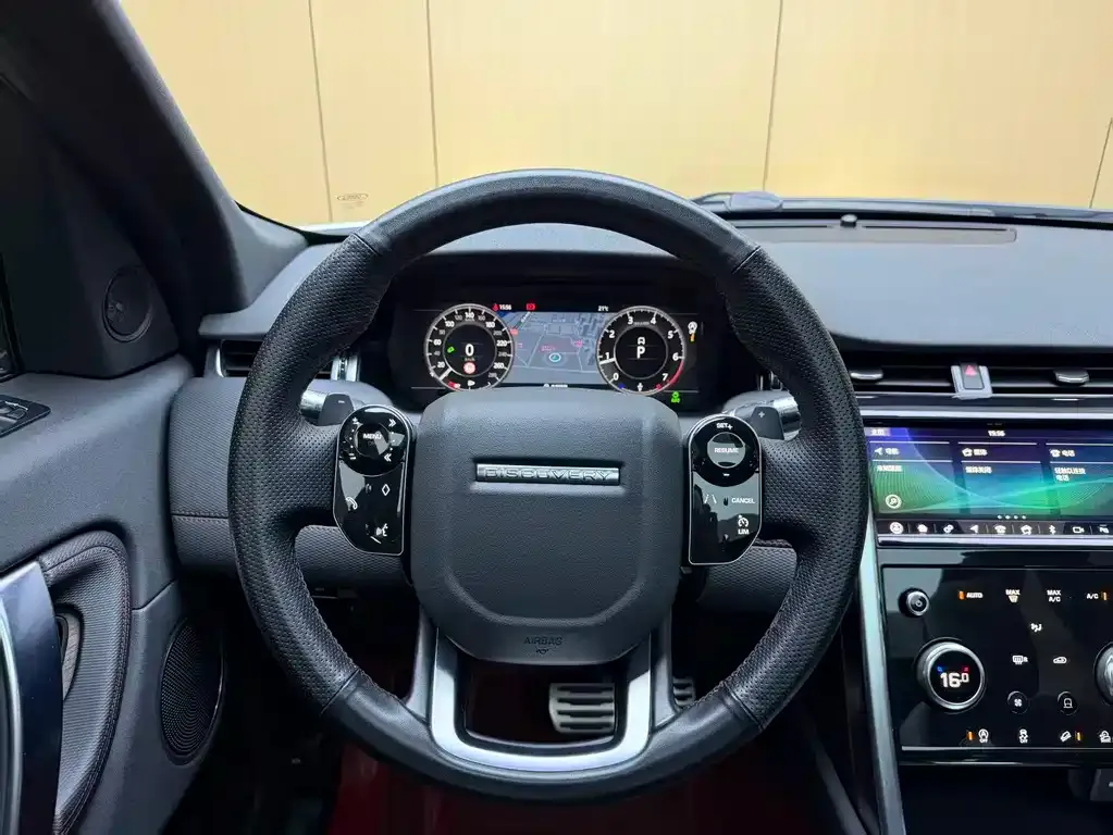 Land Rover Discovery Sport — фото 10