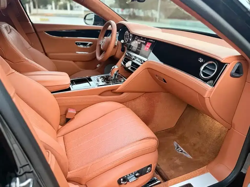 Bentley Flying Spur — фото 7