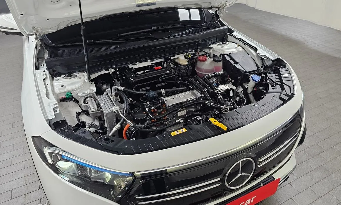 Mercedes-Benz EQB 2024 из KR, фото 4