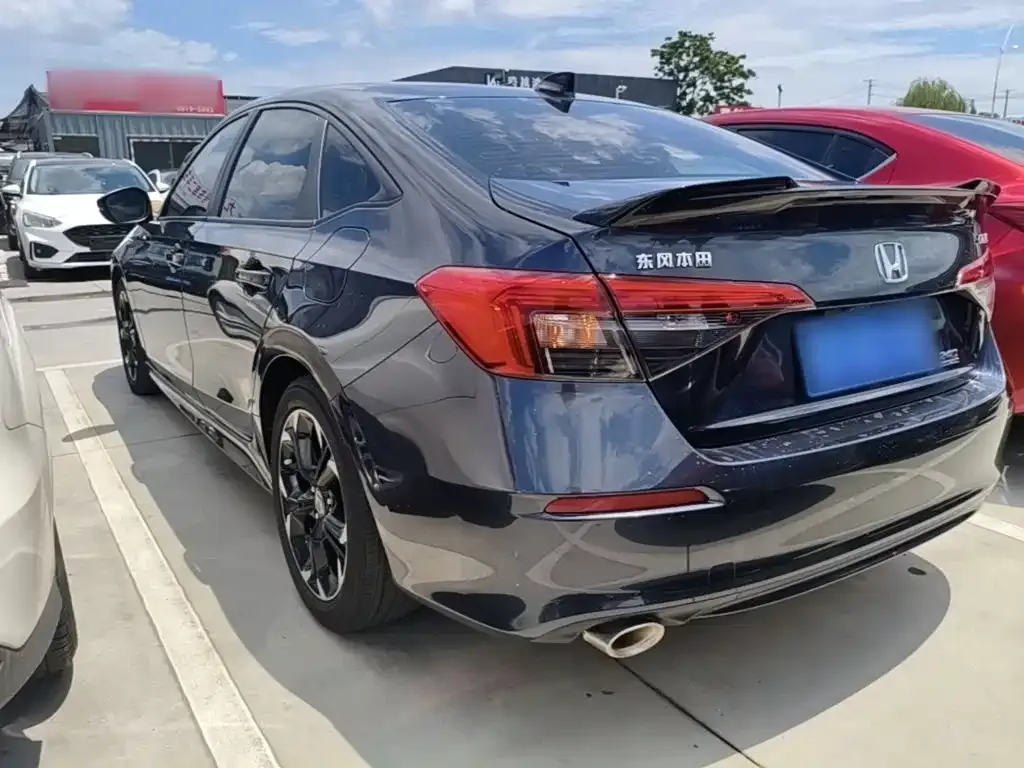 Honda Civic — фото 7