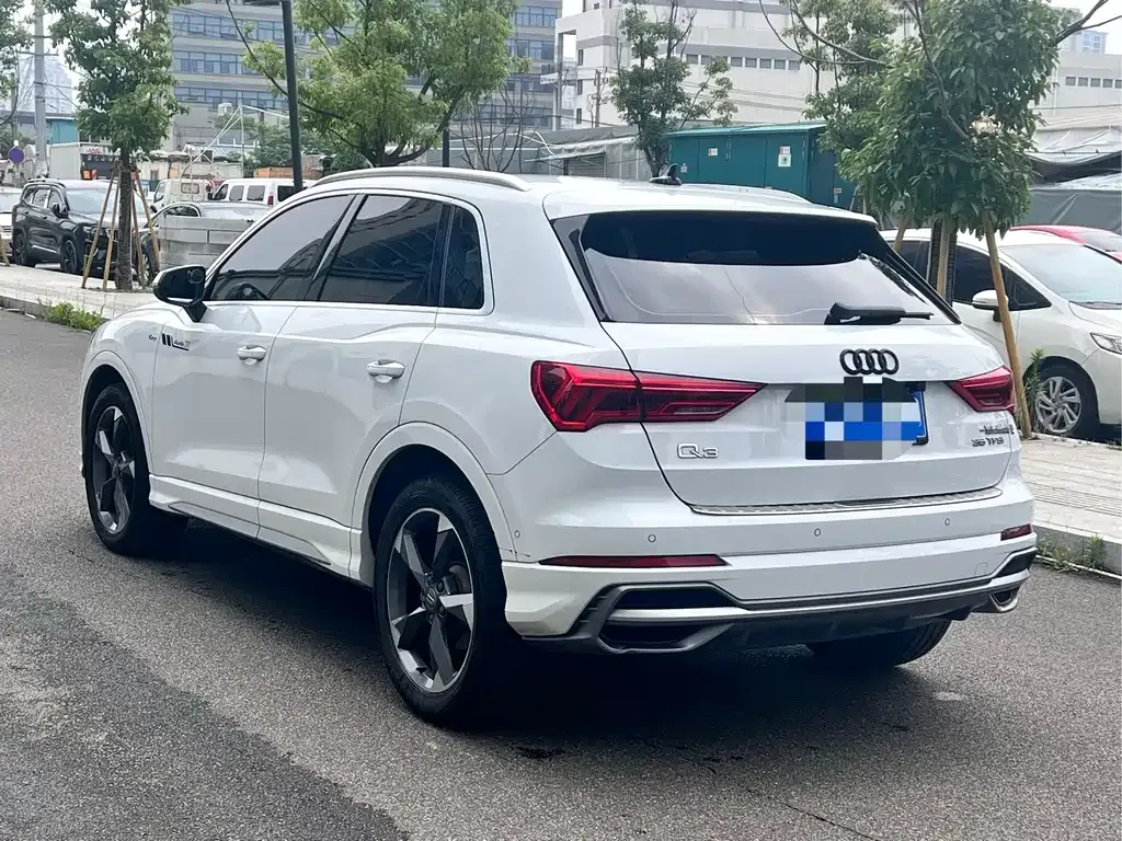 Audi Q3 2021 из CN, фото 6