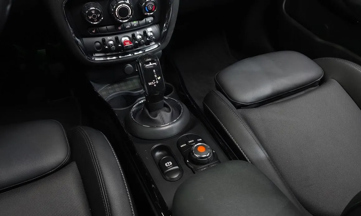 Mini Clubman 2022 из KR, фото 2