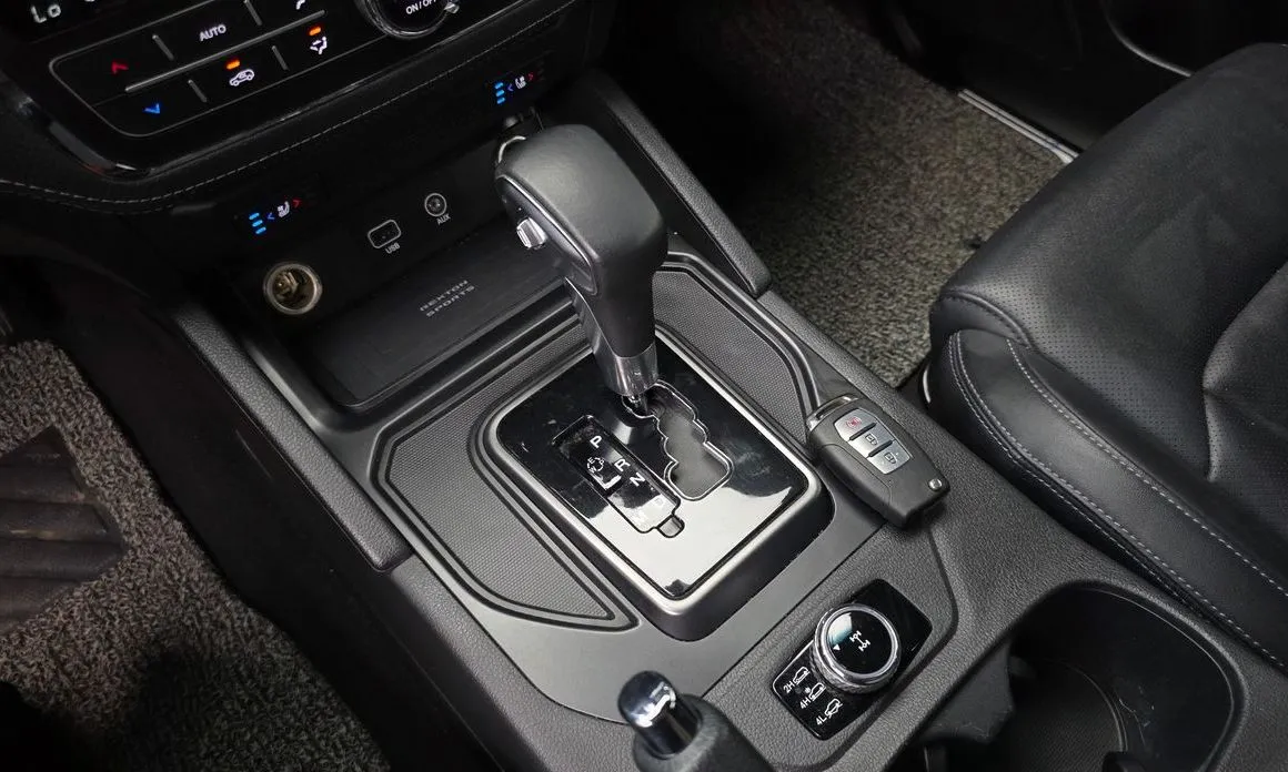 KG Mobility (Ssangyong) Rexton — фото 6