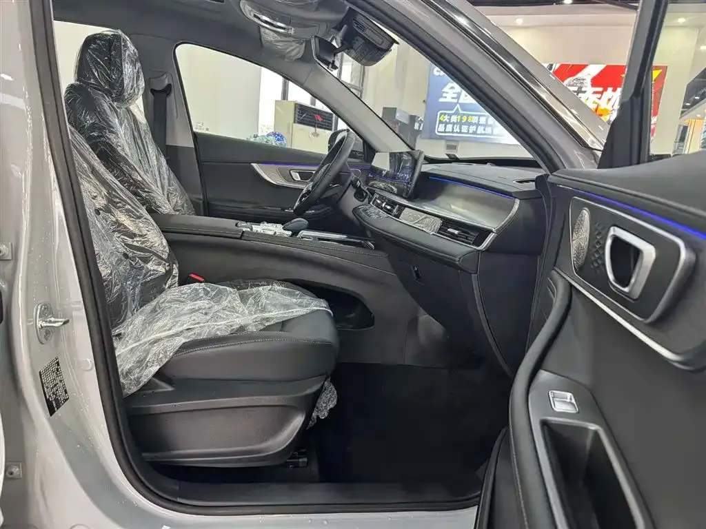 Chery Tiggo 8 PRO NEV — фото 9