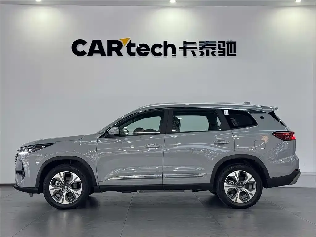 Chery Tiggo 8 PRO NEV — фото 7