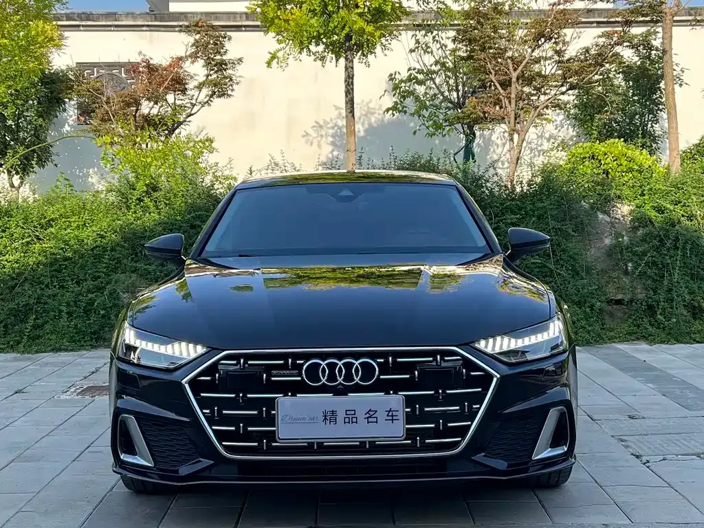 Audi A7L — фото 5