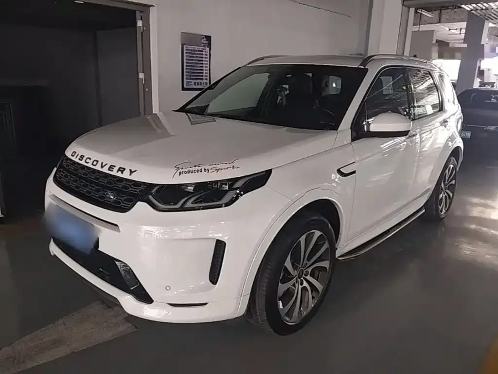 Land Rover Discovery Sport — фото 1