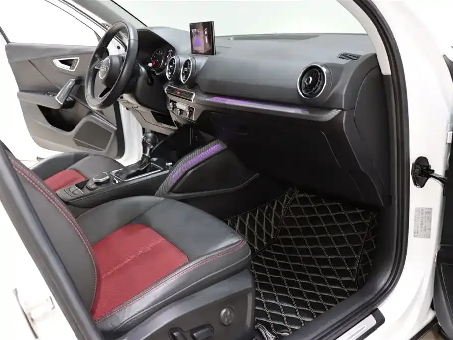 Audi Q2L 2021 из CN, фото 8
