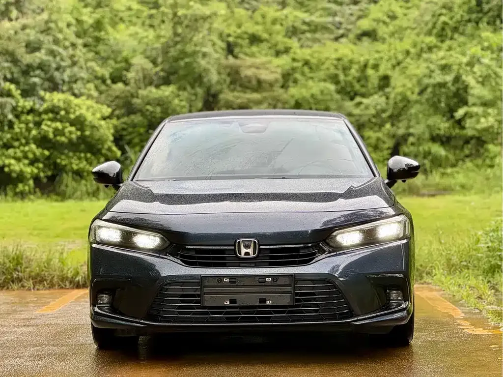 Honda Civic — фото 8