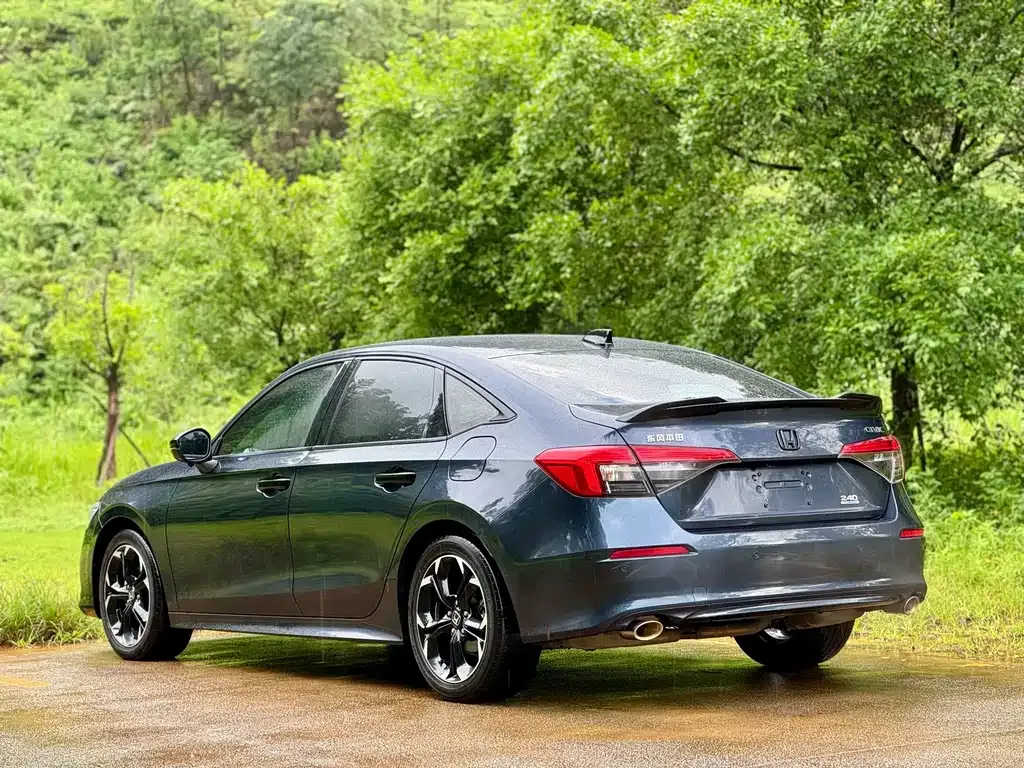Honda Civic — фото 5