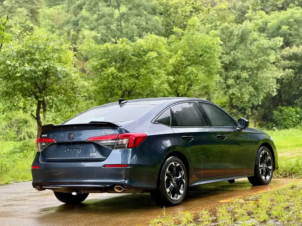 Honda Civic — фото 4