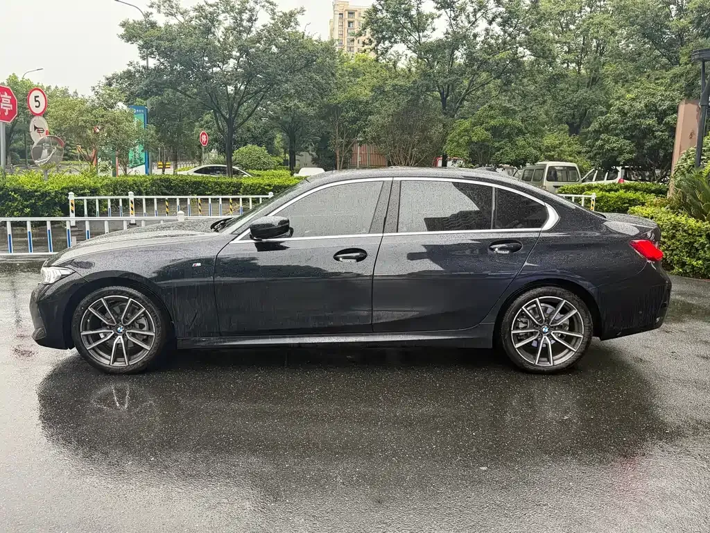 BMW 3 Series — фото 10