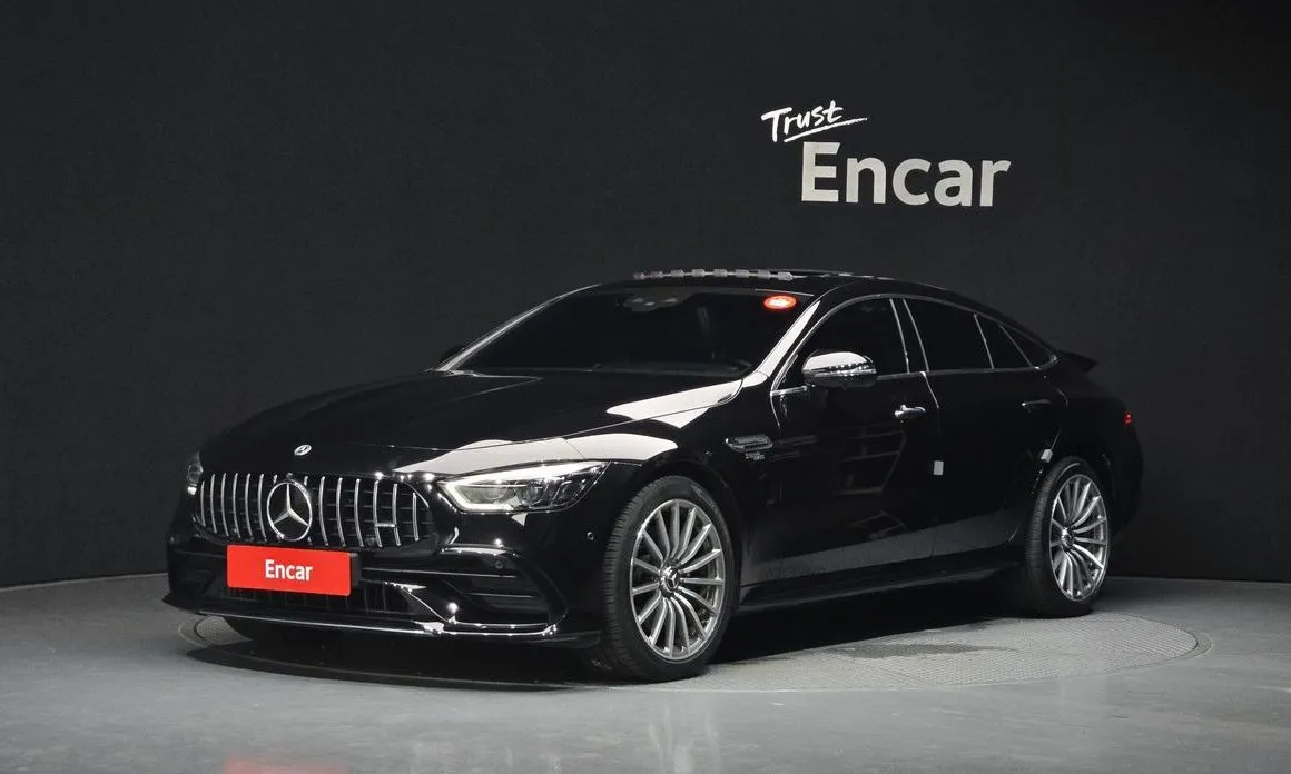 Mercedes-Benz AMG GT — фото 1