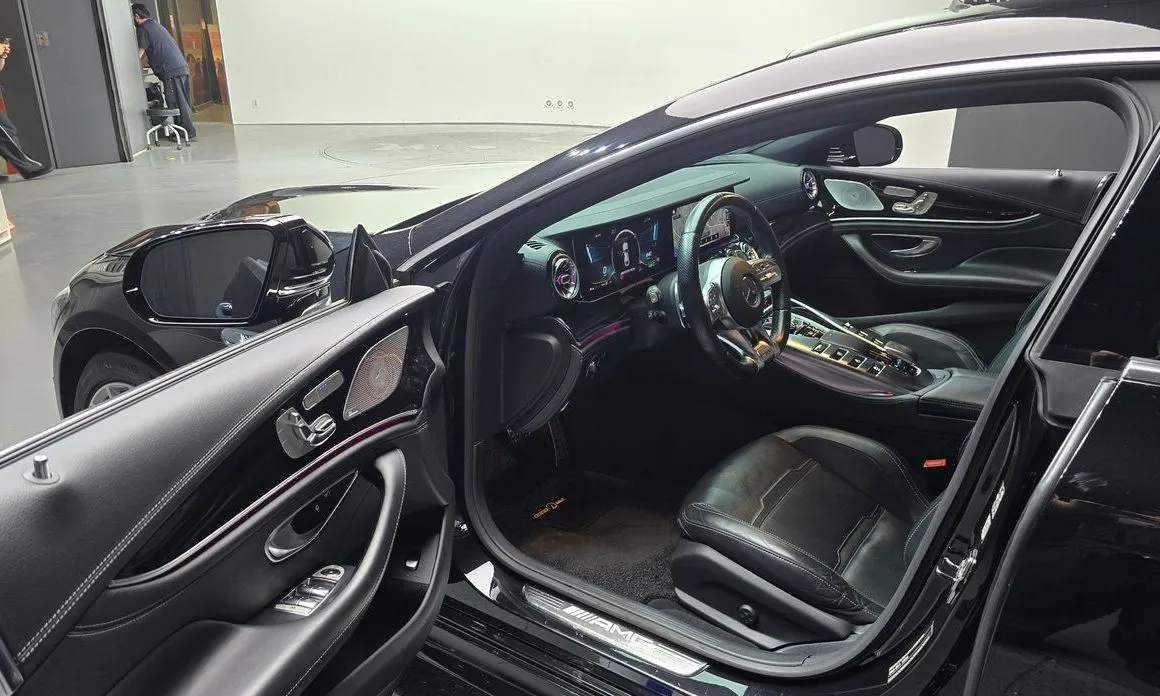 Mercedes-Benz AMG GT — фото 7