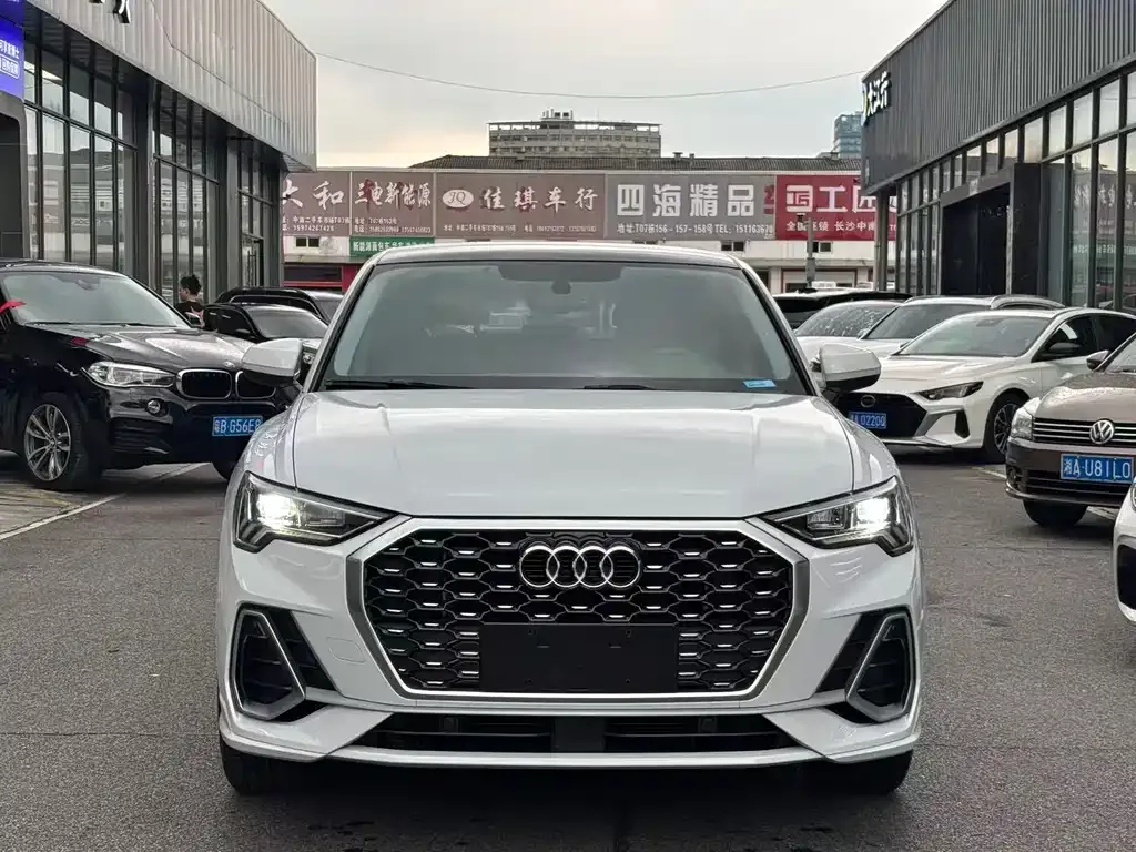 Audi Q3 Sportback 2022 из CN, фото 8