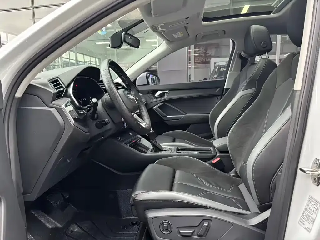 Audi Q3 Sportback 2022 из CN, фото 4