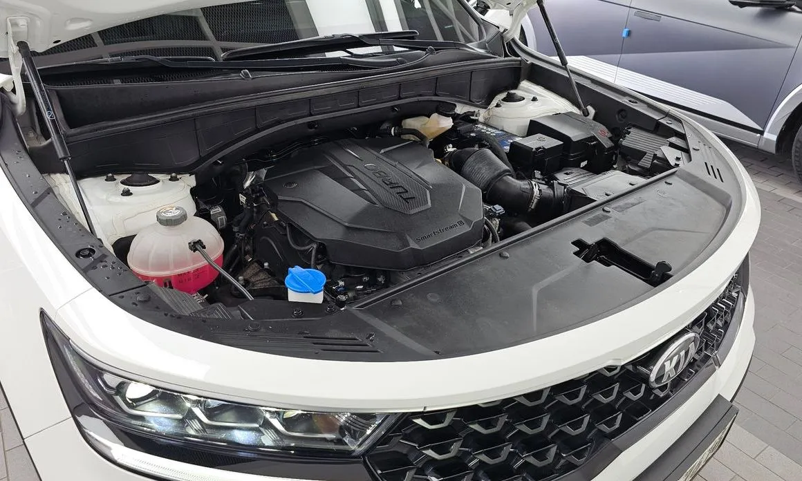 Kia Sorento — фото 7
