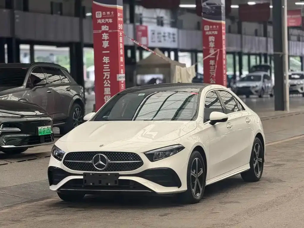 Mercedes-Benz A-Class — фото 1