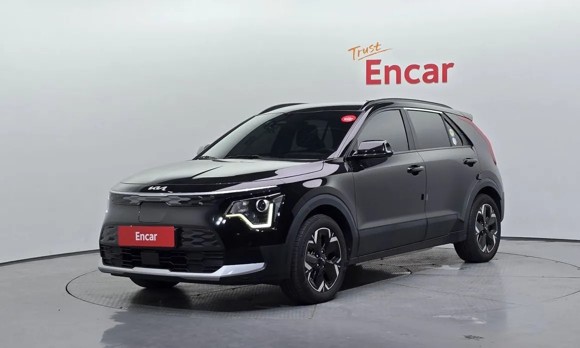 Kia Niro — фото 1