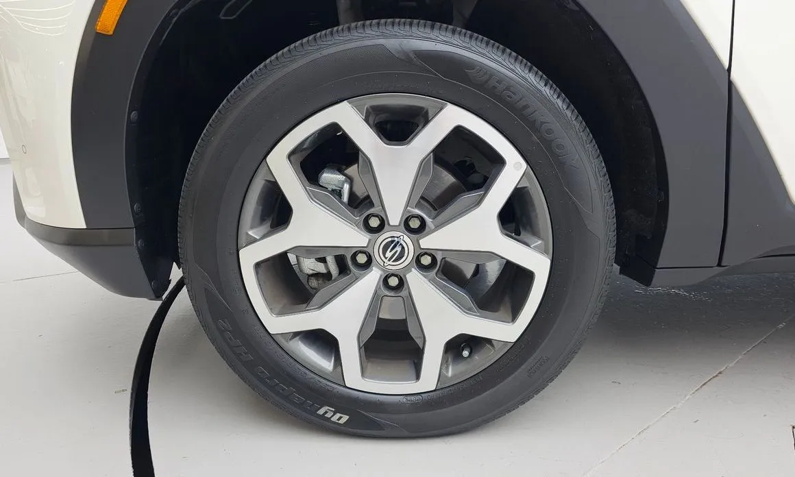 KG Mobility (Ssangyong) Torres 2023 из KR, фото 4