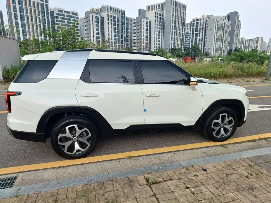 KG Mobility (Ssangyong) Torres 2023 из KR, фото 9