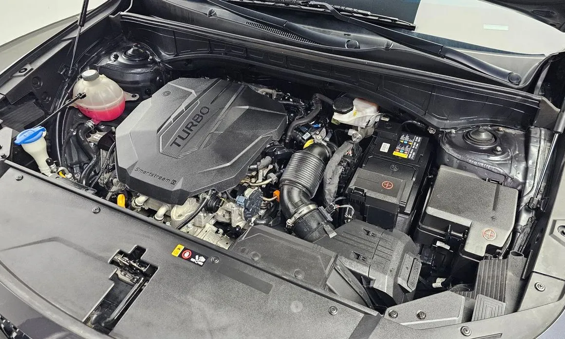 Kia Sorento — фото 8