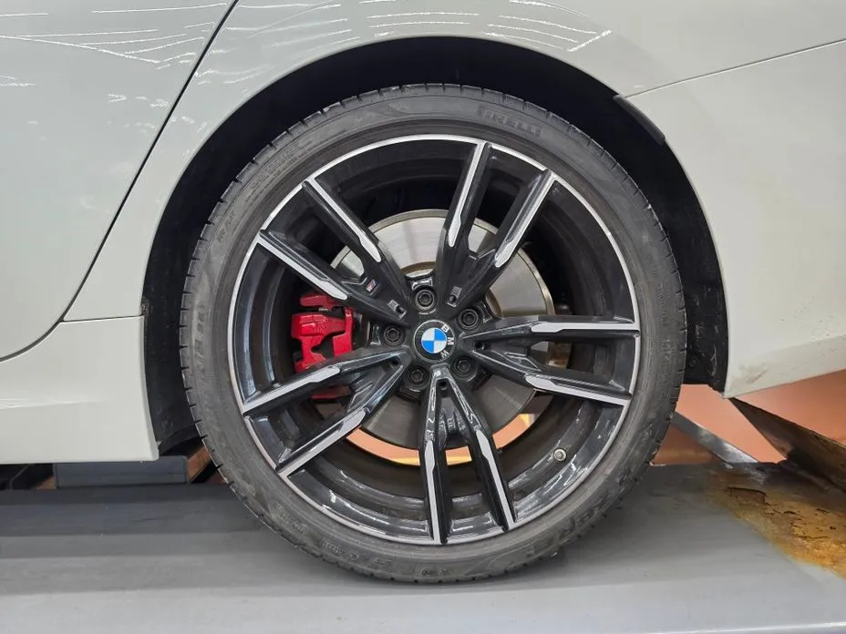 BMW 3-Series 2025 из KR, фото 6