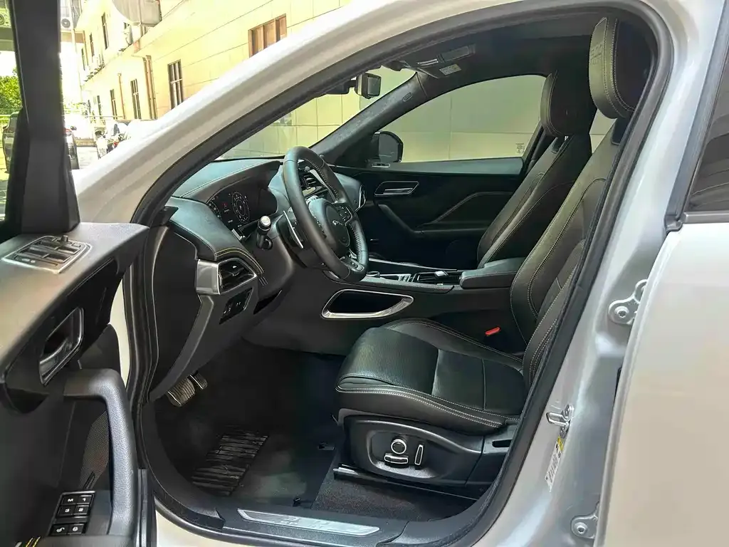 Jaguar F-PACE 2021 из CN, фото 3