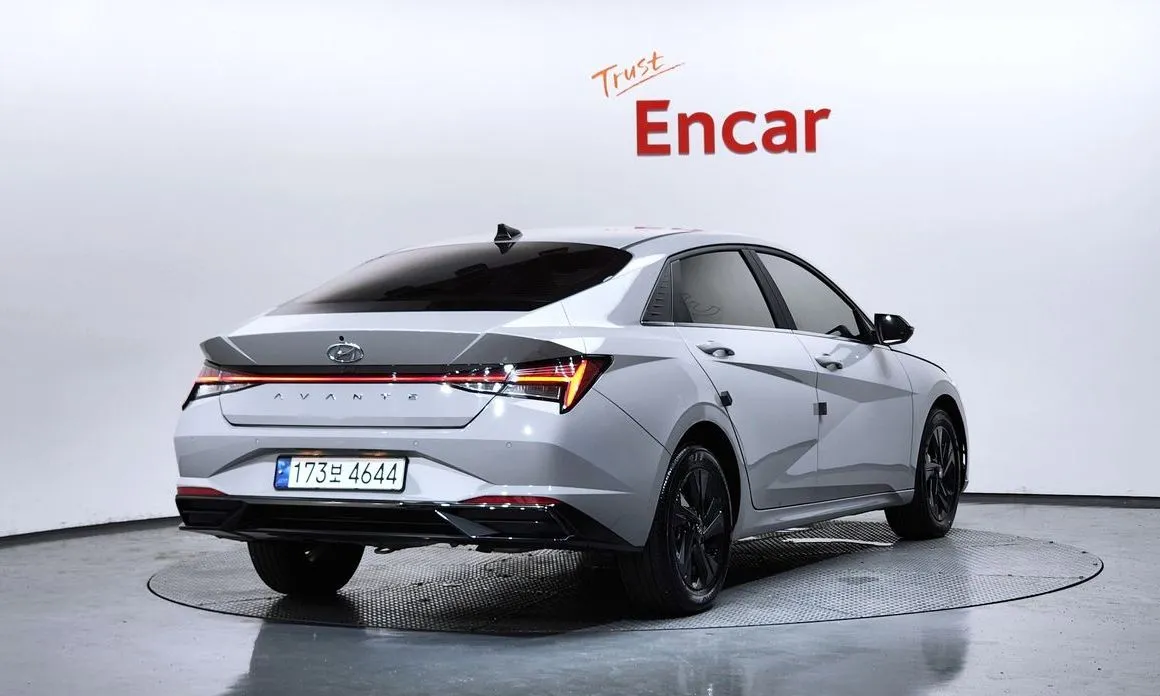 Hyundai AVANTE — фото 9