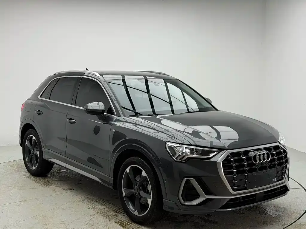 Audi Q3 — фото 9