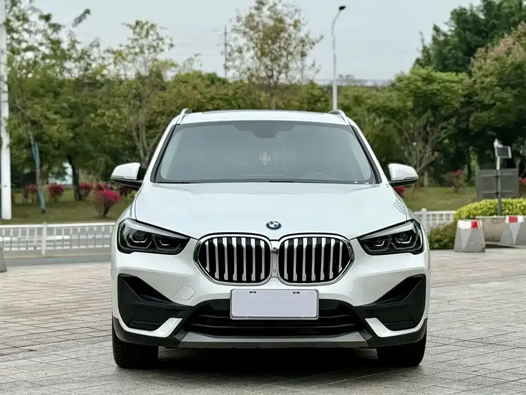 BMW X1 — фото 6