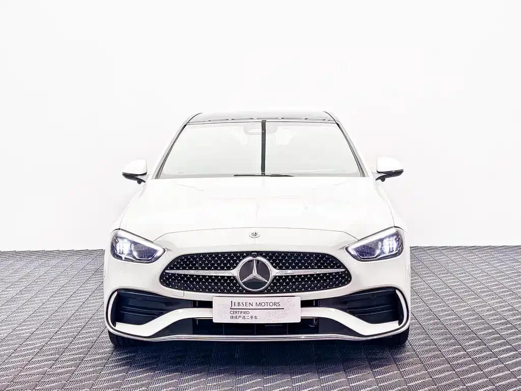 Mercedes-Benz C-Class — фото 7