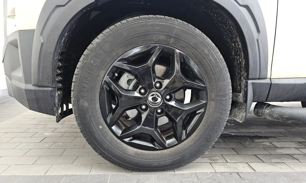 KG Mobility (Ssangyong) Rexton — фото 5
